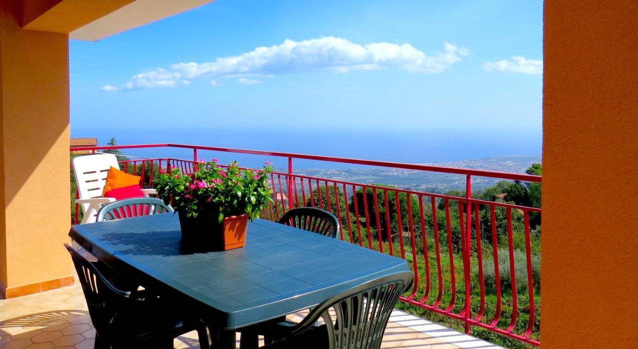 Casa La Vigna Villa Puntalazzo Luaran gambar